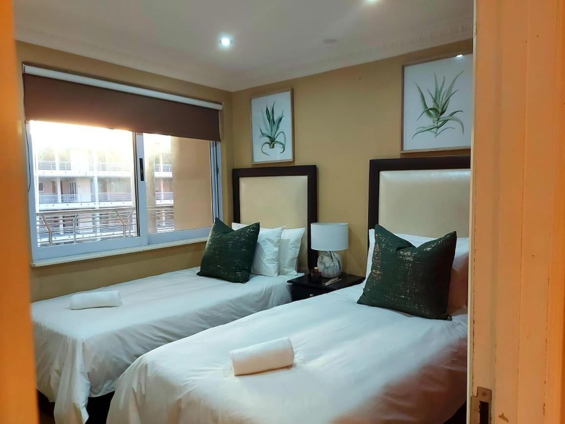 Ocean Sunrise At The Sails - Durban Point Waterfront Apartment Ngoại thất bức ảnh
