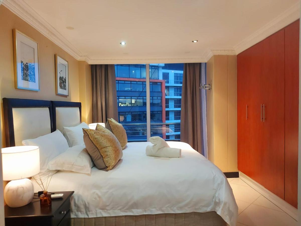 Ocean Sunrise At The Sails - Durban Point Waterfront Apartment Ngoại thất bức ảnh